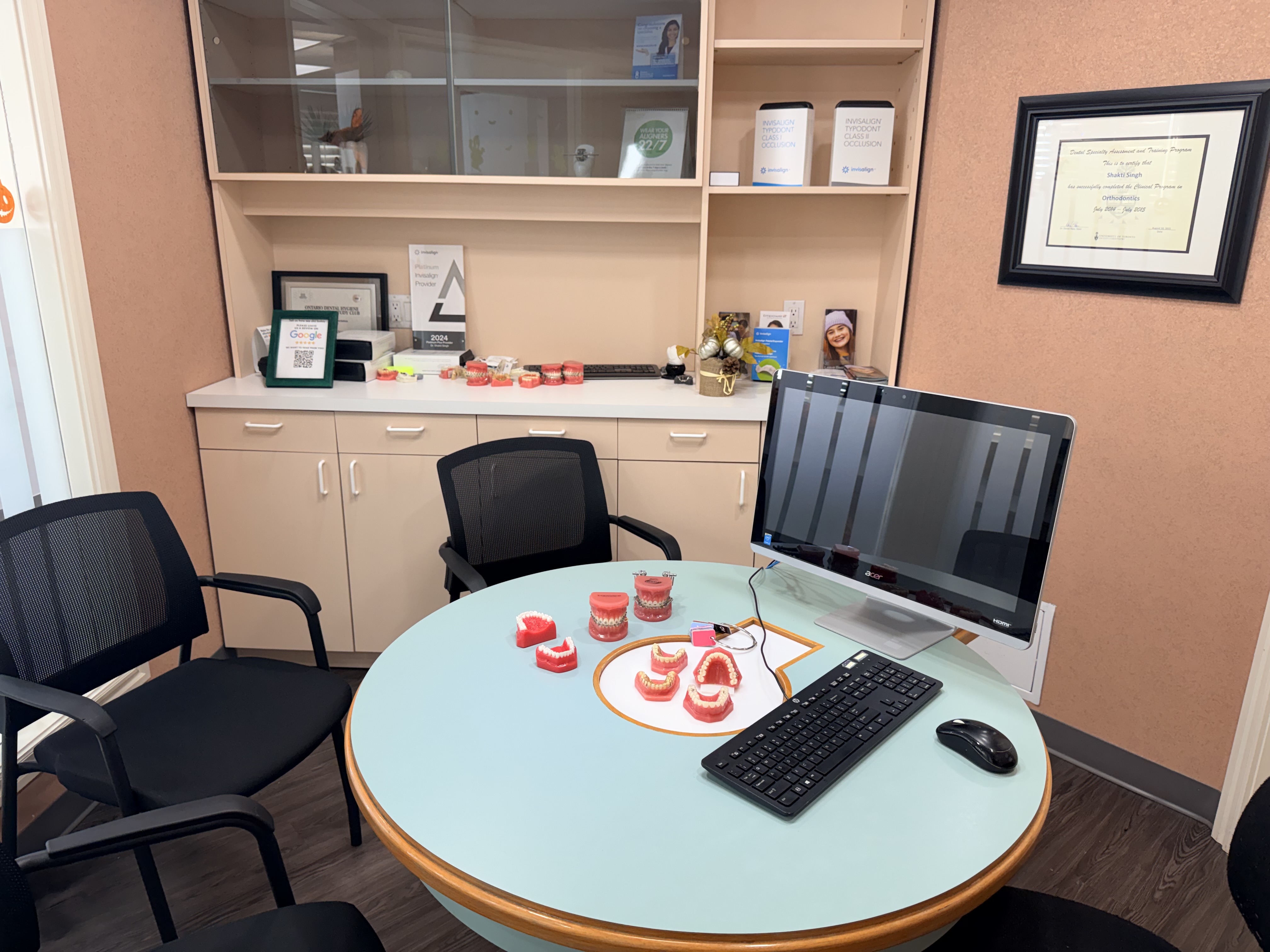 Smiles in Motion Hamilton Office Tour Image 1