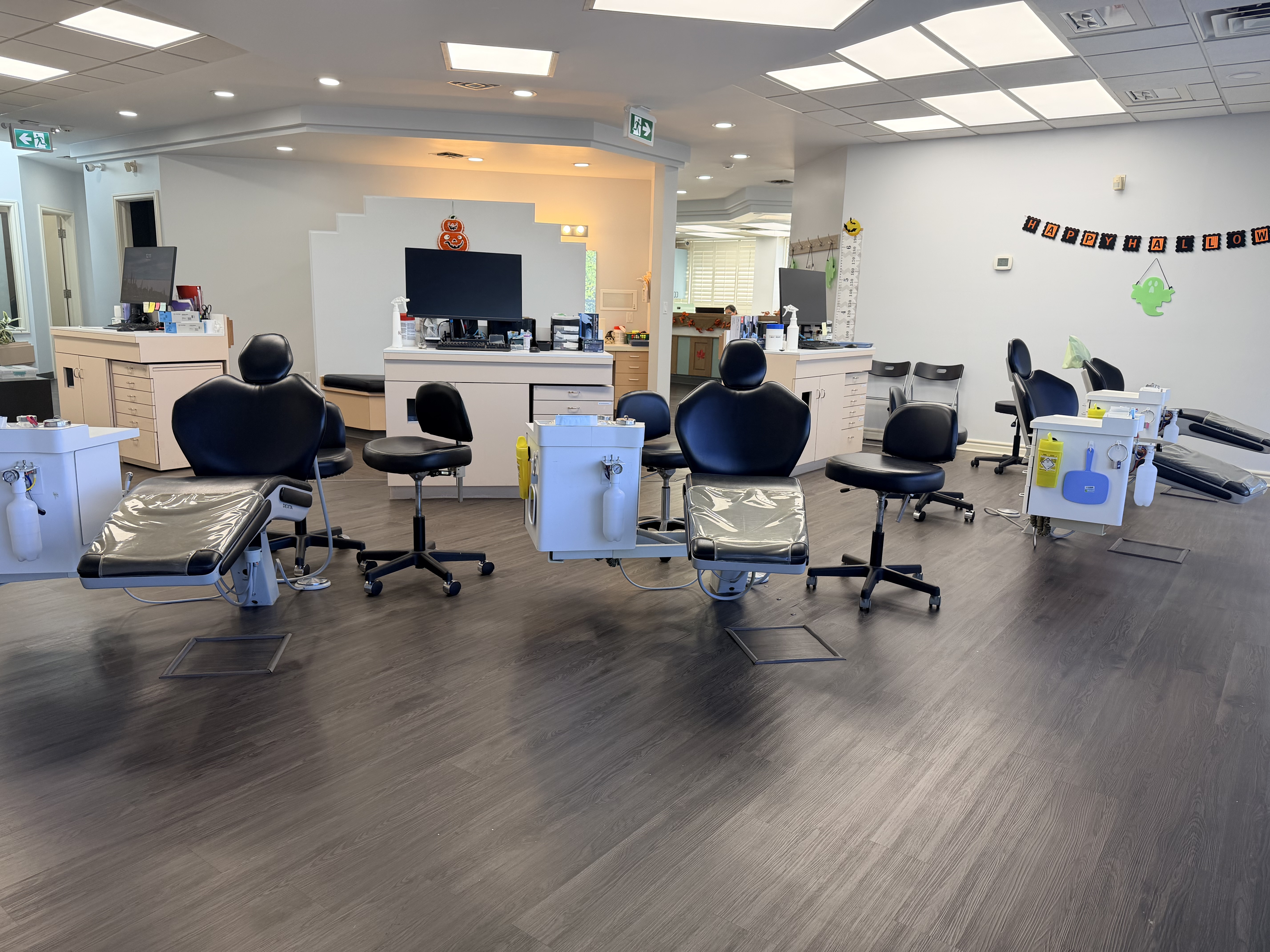 Smiles in Motion Hamilton Office Tour Image 1